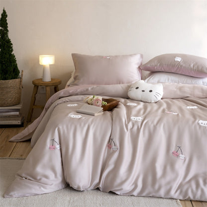 Satin-Bettwäsche-Set mit feinen Ballon- und Tierstickereien