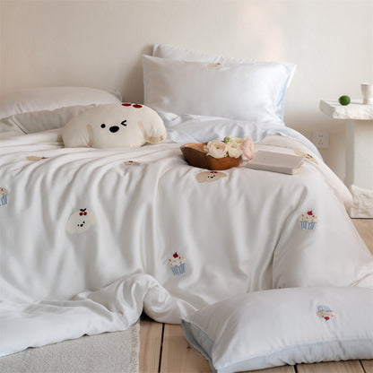 Satin-Bettwäsche-Set mit feinen Ballon- und Tierstickereien
