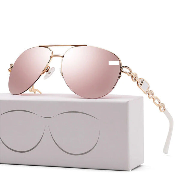 Damen Aviator-Sonnenbrille mit modischem Kettendetail Brehn