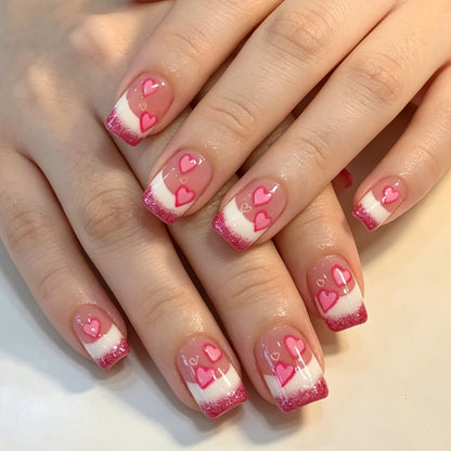 Herz-geschmückte Gel-Nagelverlängerungen Brehn