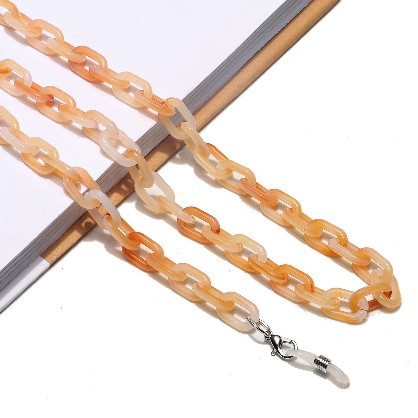 Stylischer Chain Eyewear Holder Brehn