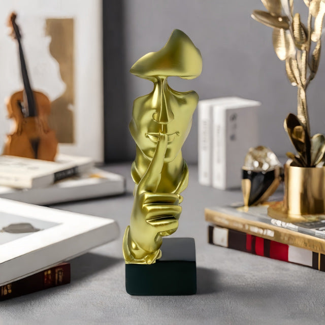 Kunstvolle Figur mit schüßermotiv Brehn