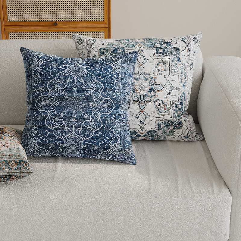 Decorative Medallion Jacquard Throw Pillow Cover
