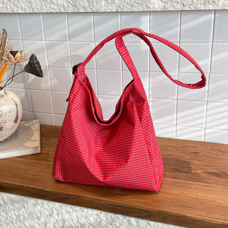 WoCasual Slouchy Hobo Handtasche Brehn