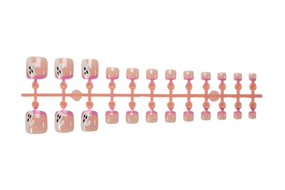 Fußnagel Kunstset mit bezaubernden Geister- und Pinkspitzen Designs Brehn