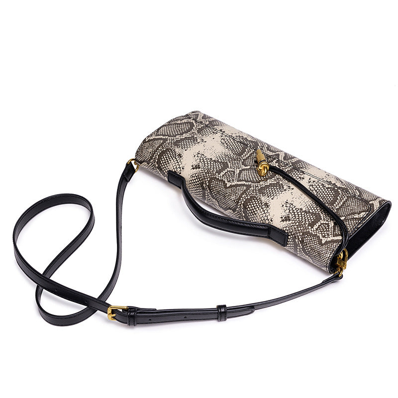 Prägung Schlangenprint Abend Clutch Brehn