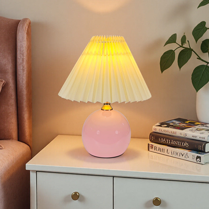 Stylische dekorative Tischlampe