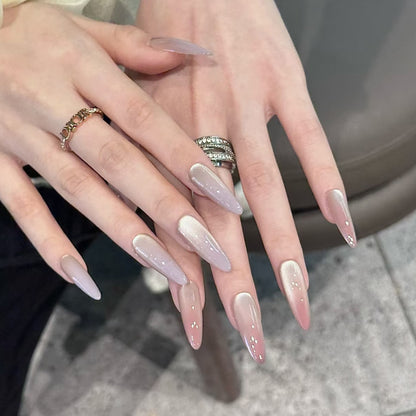 Stiletto Spitze Press-On Nagelset mit Ombre- und Glitzerakzenten Brehn