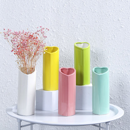 Herzförmige elegante Keramikvase Brehn