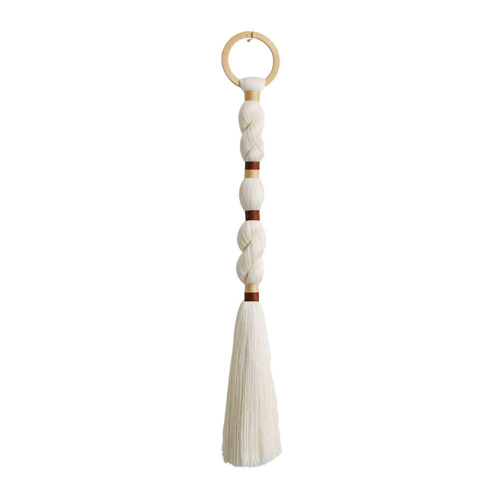 Wanddekoration mit elegantem Quastendesign