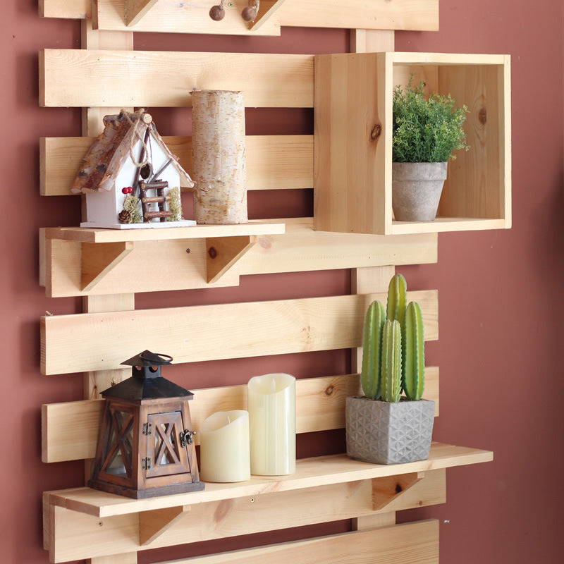 Wandregal aus hochwertigem Holz Brehn