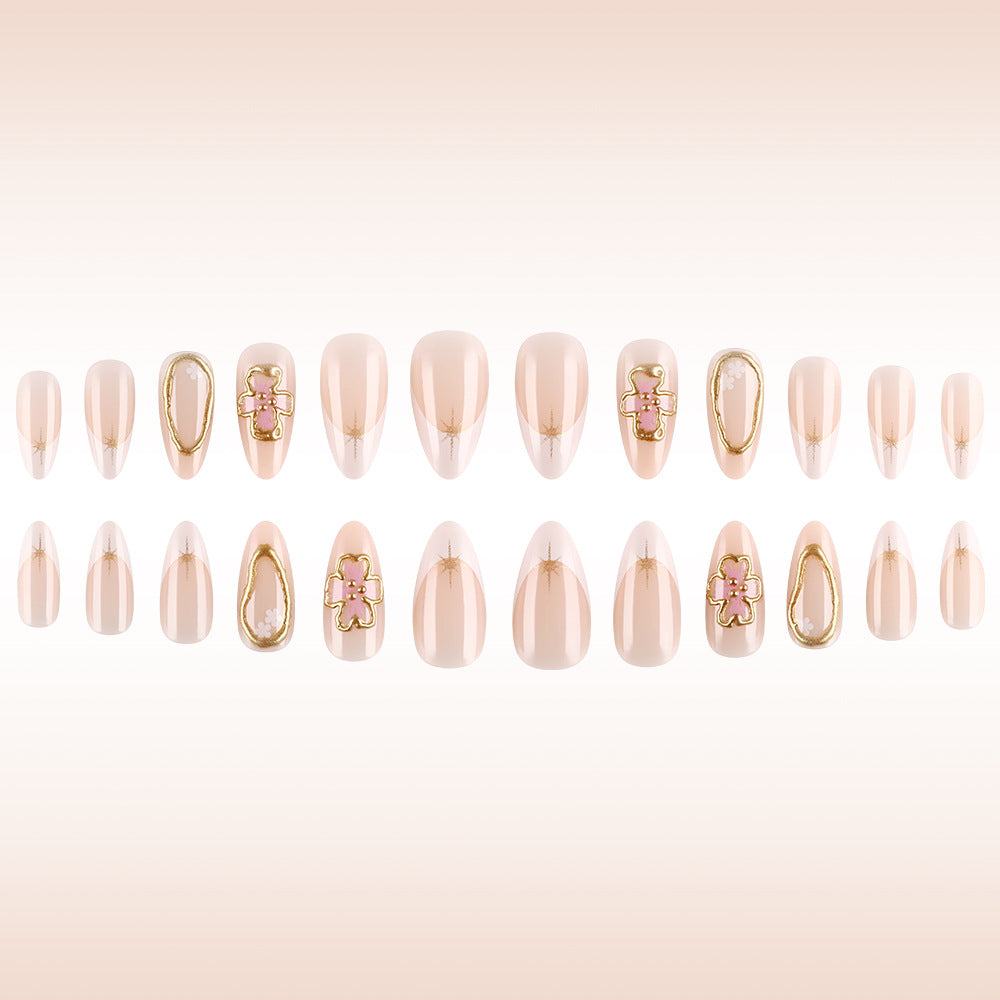 Elegante florale Gel-Nagelkunst Brehn