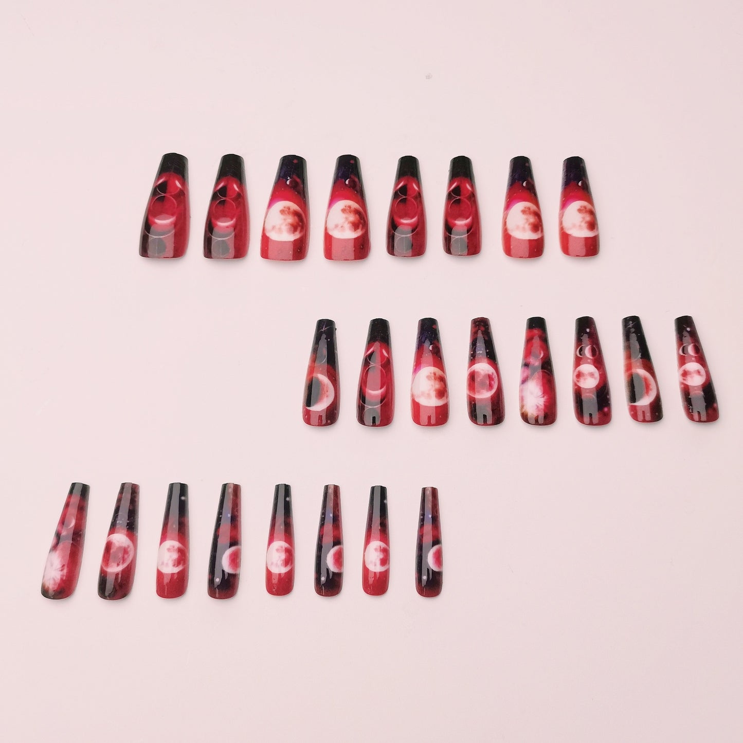 Galaktisches Nageldesign Brehn