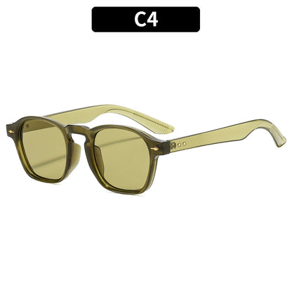 Modische retro inspirierte Sonnenbrille