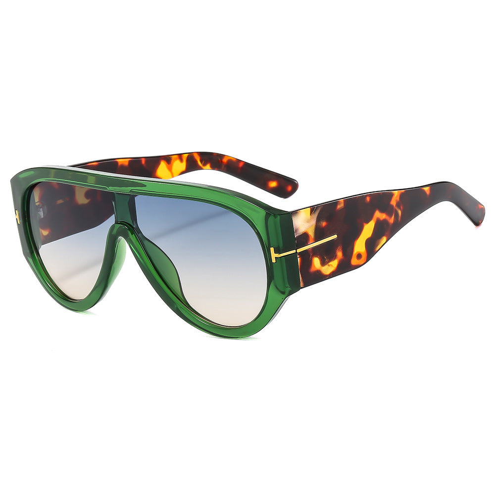 Bold Shield Sonnenbrille mit Statement-Design Brehn
