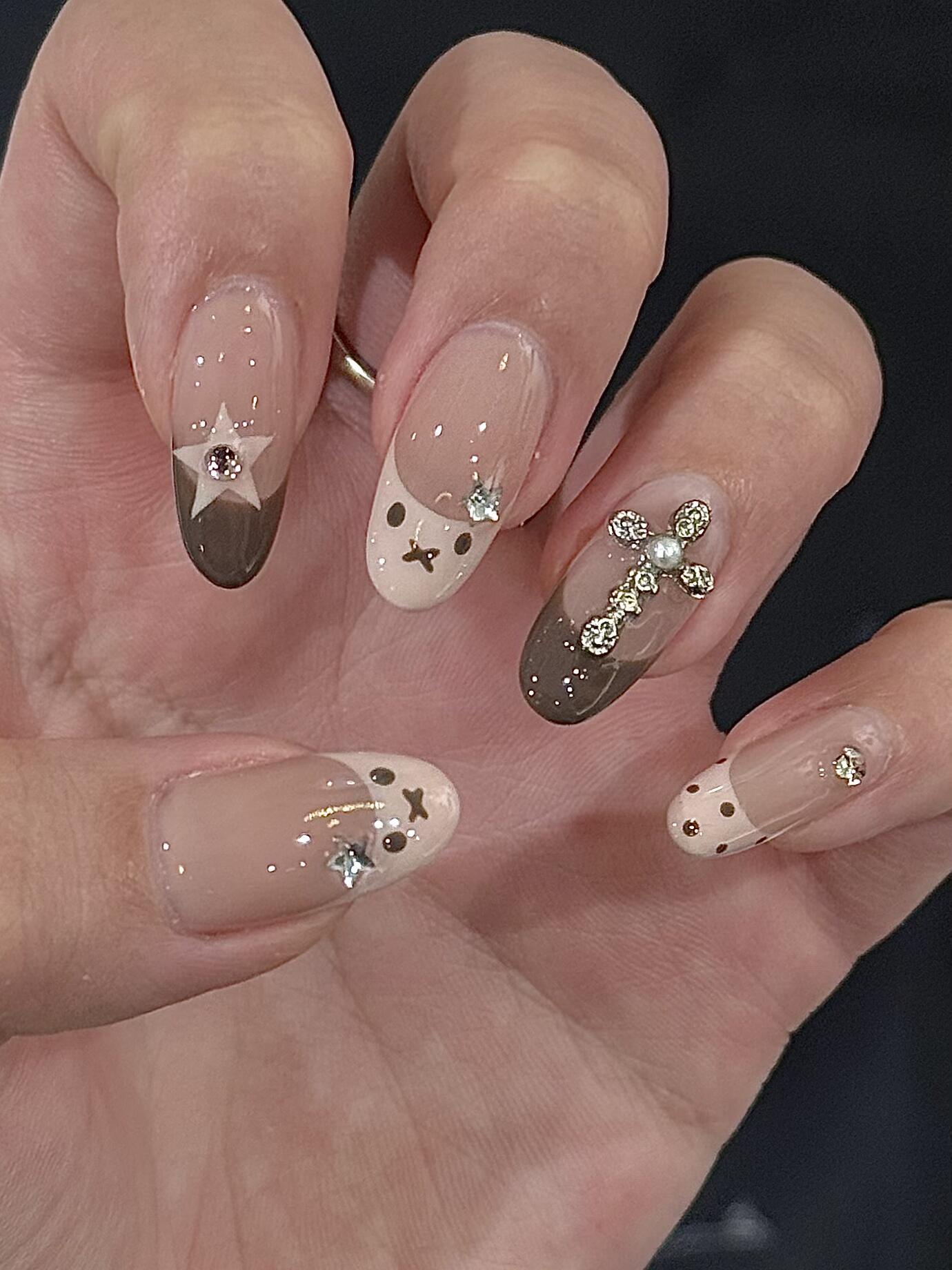 Kunstnagelset Brehn