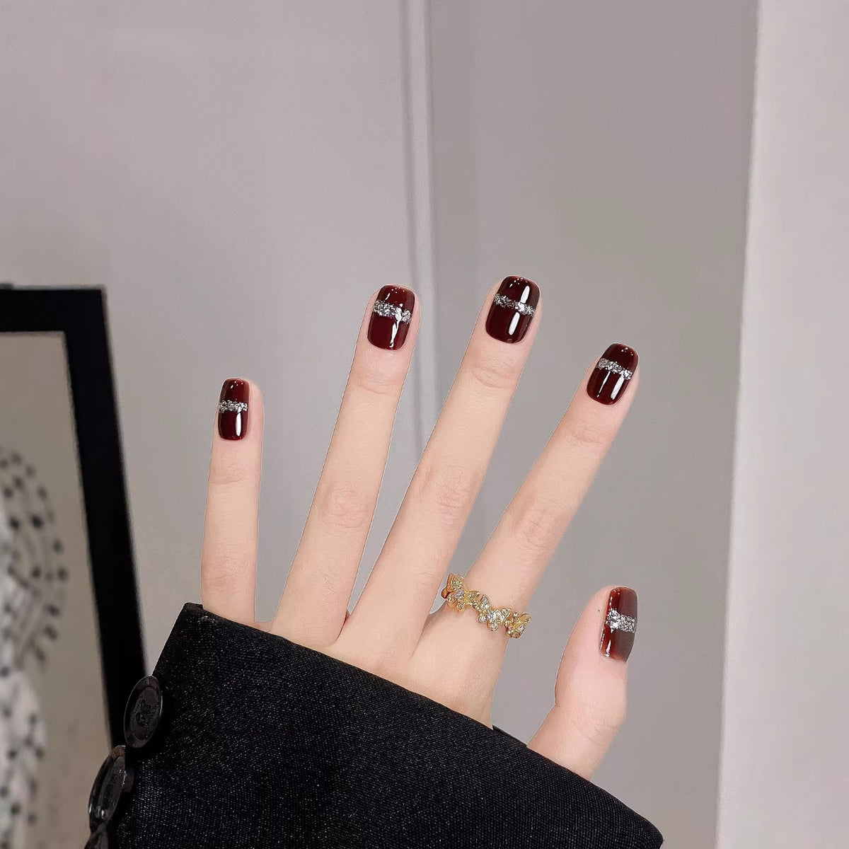 Dekoratives Strass-Akzent Press-On Nagelset