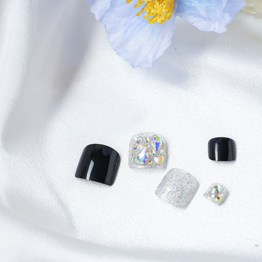 Dekorativer Glam Press-On Nagelset Brehn