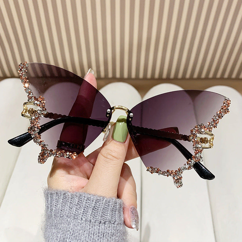 Damen extravagante Cat-Eye Sonnenbrille mit funkelnden Strassverzierungen Brehn