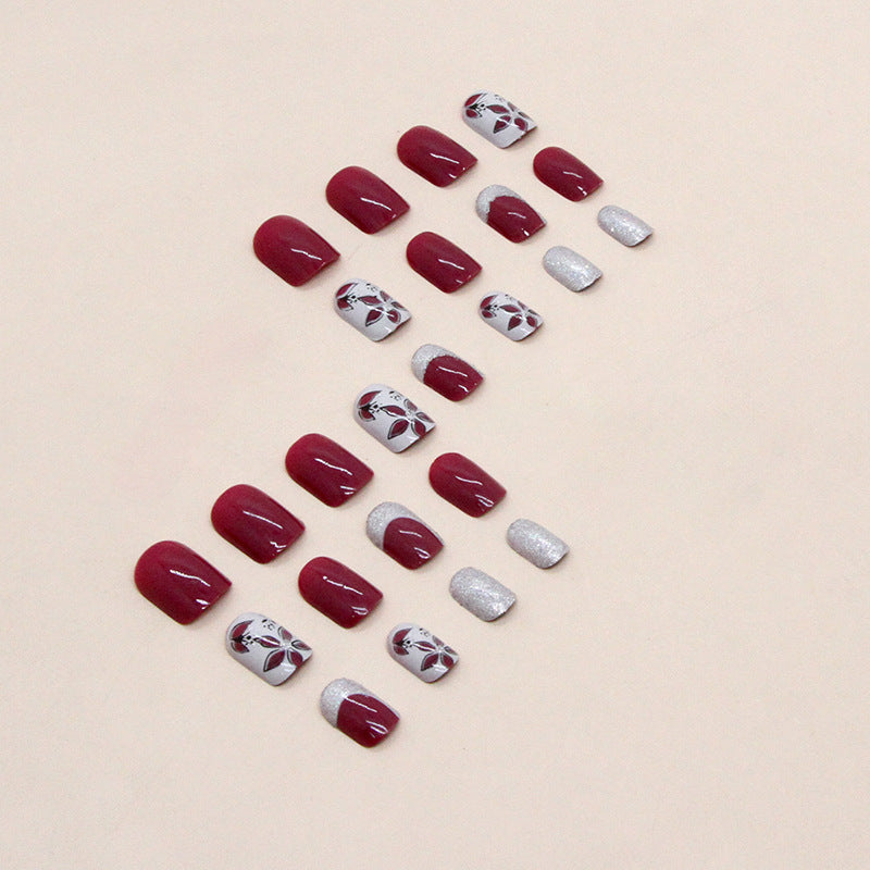 Elegantes Florales Press-On Nagelkunst Set Brehn