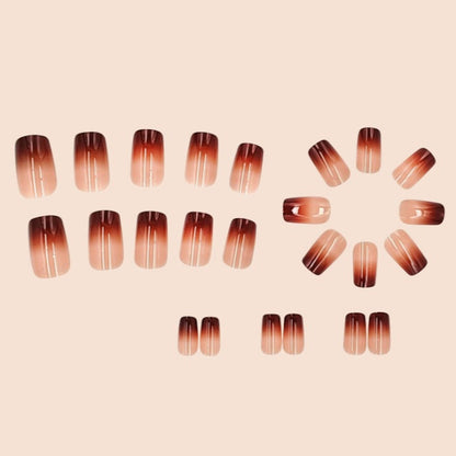 Elegantes Acryl-Nageldesign Brehn