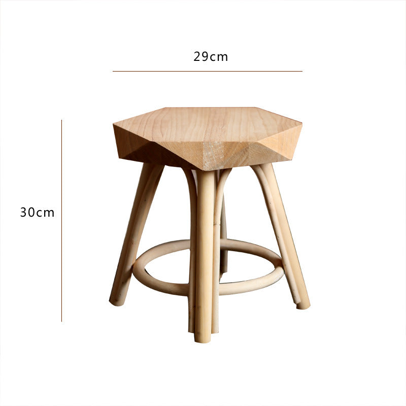 Moderner Hocker aus hochwertigem Holz Brehn