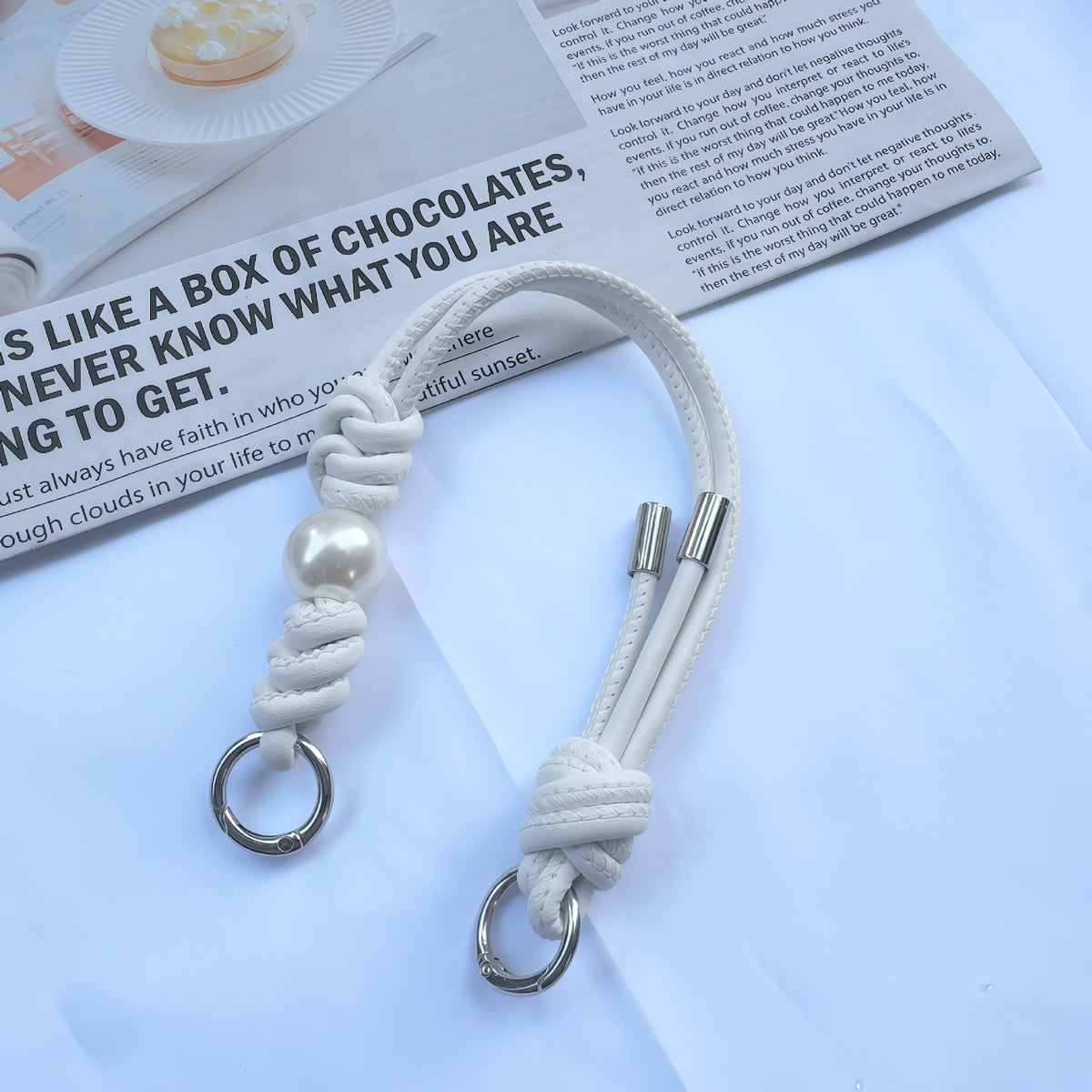 Eleganter geknoteter Leder-Schlüsselanhänger Halter Brehn