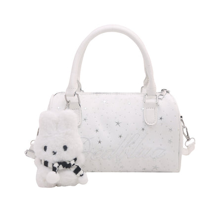 Stylische mit Sternen verzierte Handtasche