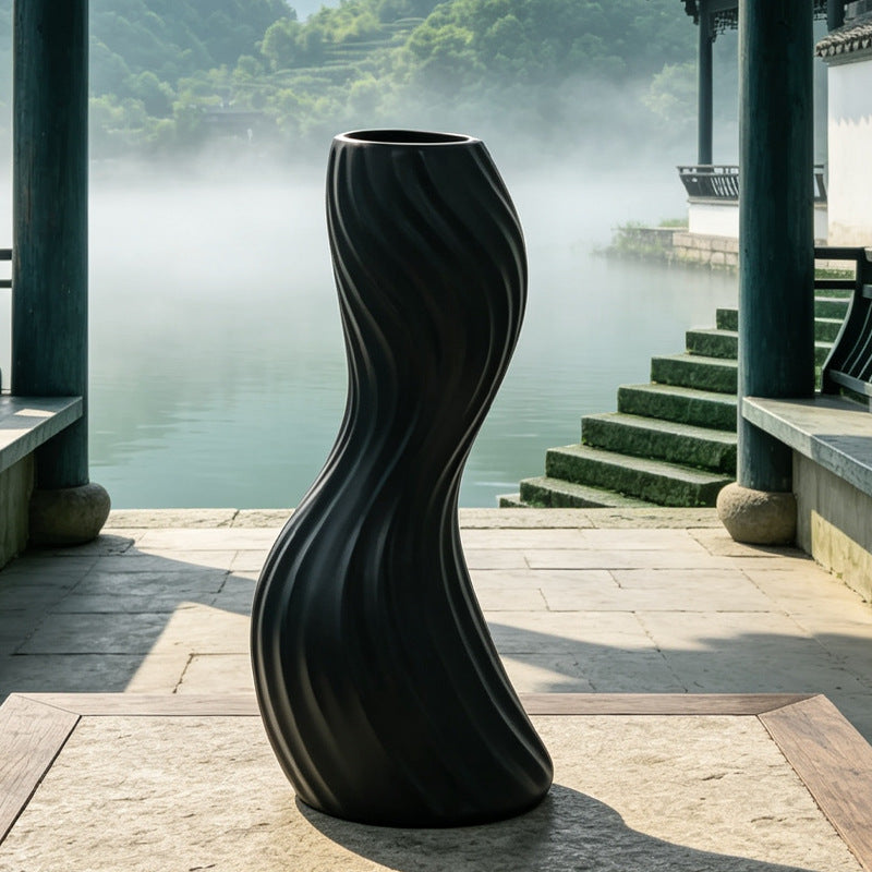 Elegante verdrehte dekorative Bodenvase Brehn
