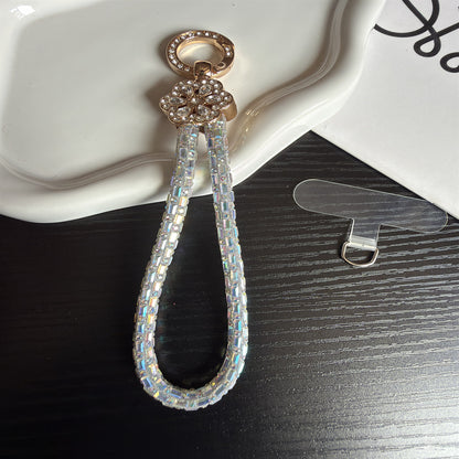 Eleganter Schlüsselanhängerhalter mit Kristallakzenten Brehn