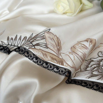 Luxuriös bestickter Rüschensatin Bettwäsche Set