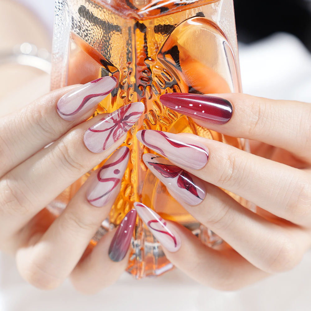 Künstlerisches Lang-Presse-Nageldesign Brehn