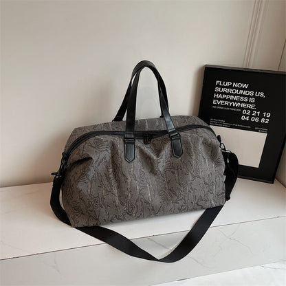 Sportliche Reisetasche mit Innovativem Design Brehn