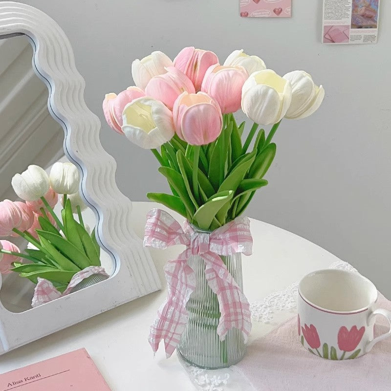 Künstlicher Tulpenstrauß