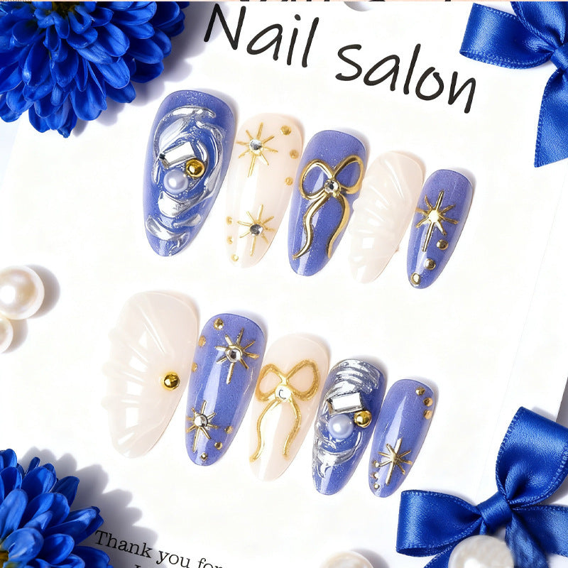 Kunstvoll gestaltetes Nagelset Brehn