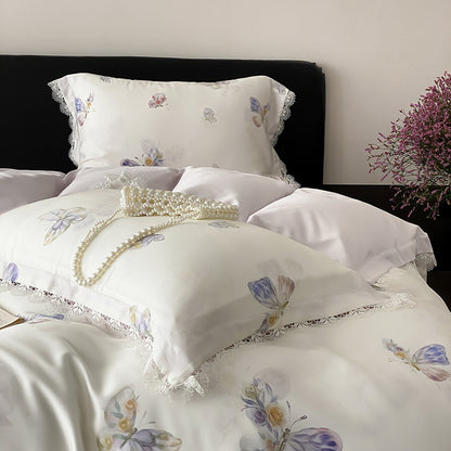 Bettwäsche-Set aus Satin mit Schmetterlingsmuster und Spitzenrand