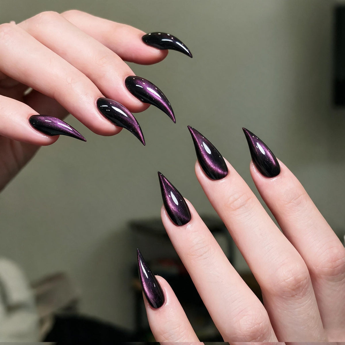 Künstlerisches Stiletto Press-On Nagelset mit glänzendem Finish Brehn