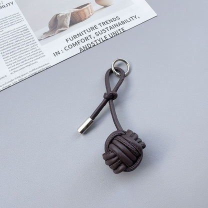 Stylischer Knotenleder-Schlüsselanhänger Brehn