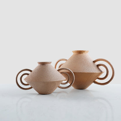 Künstlerische Skulpturvase