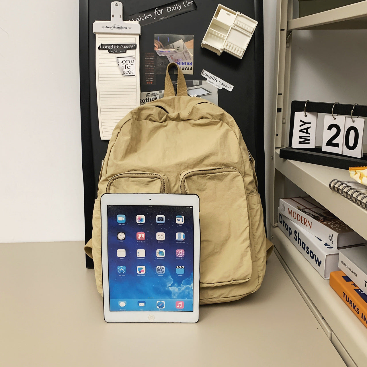 Urbaner Rucksack mit Praktischen Fronttaschen Brehn
