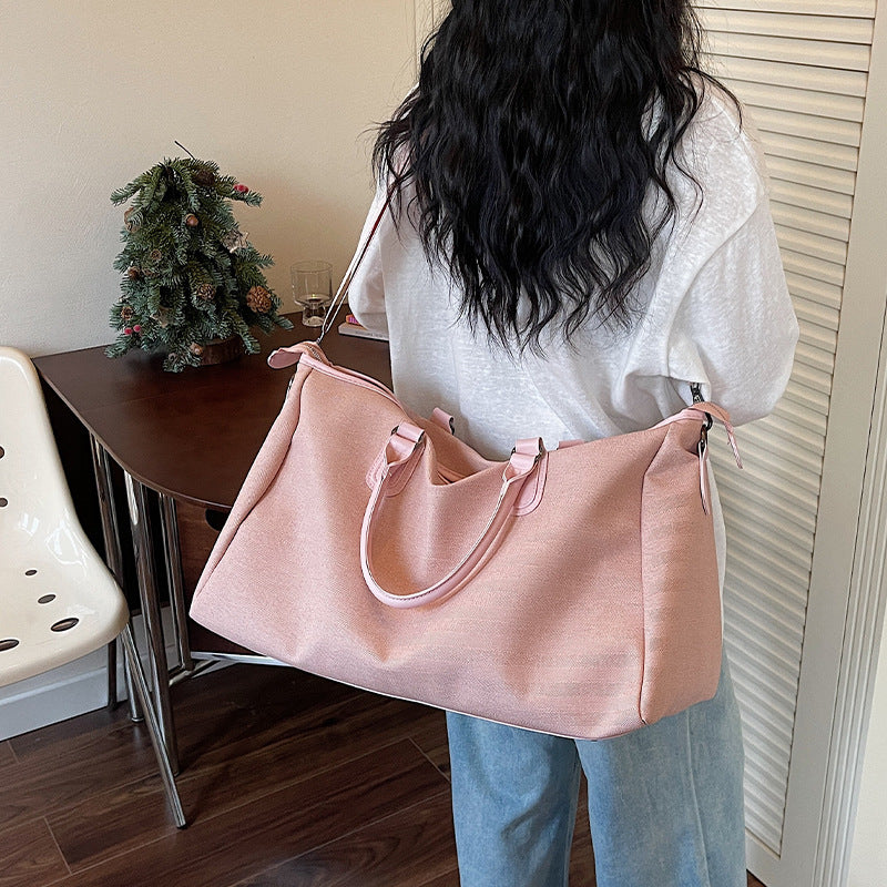 Reisetasche mit Multifunktionalen Fächern und Elegantem Design Brehn
