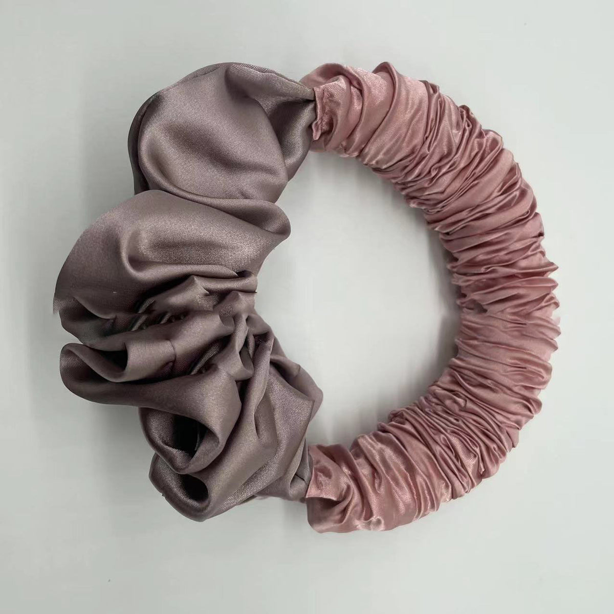 Luxuriöse Satin-Haargummis