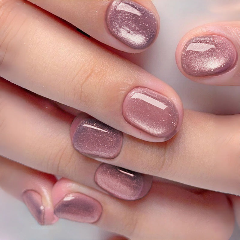 Schimmernde Press-On-Nagelkollektion Brehn