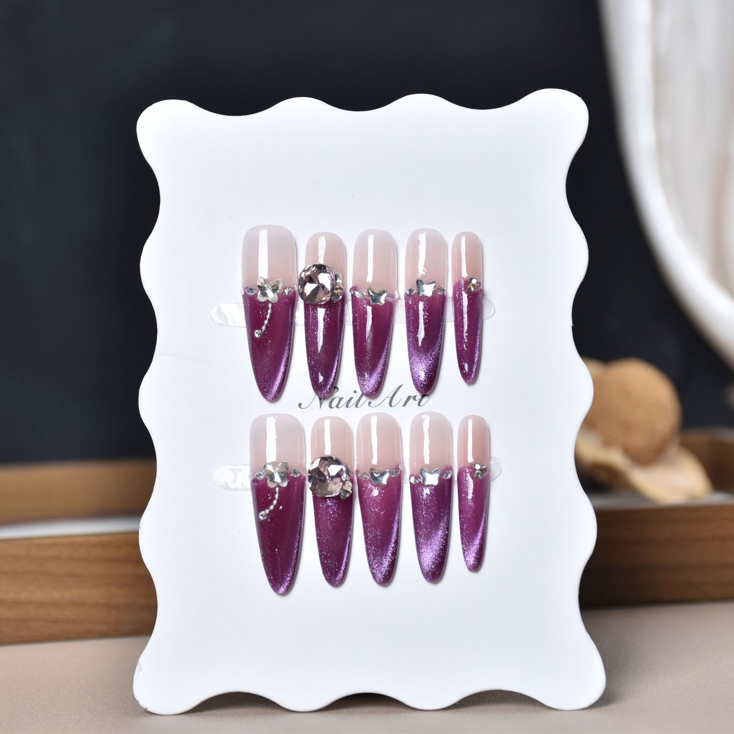 Glamouröse Stiletto Nagelkunst Extensions Brehn