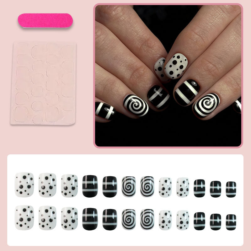 Kunstnagelset mit kreativen Schwarz-Weiß-Designs Brehn