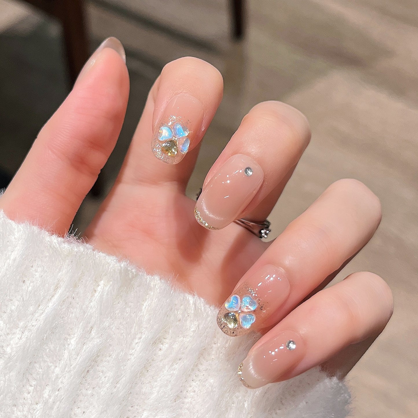 Dekorative Florale Press-On Nagelkunst Brehn