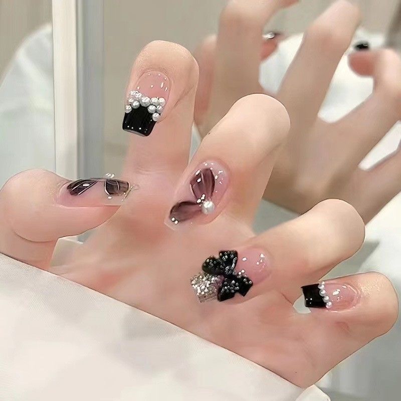 Dekorativer Nagelkunst Set Brehn