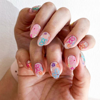Kunstnagelset mit bunten Blumenmotiven Brehn
