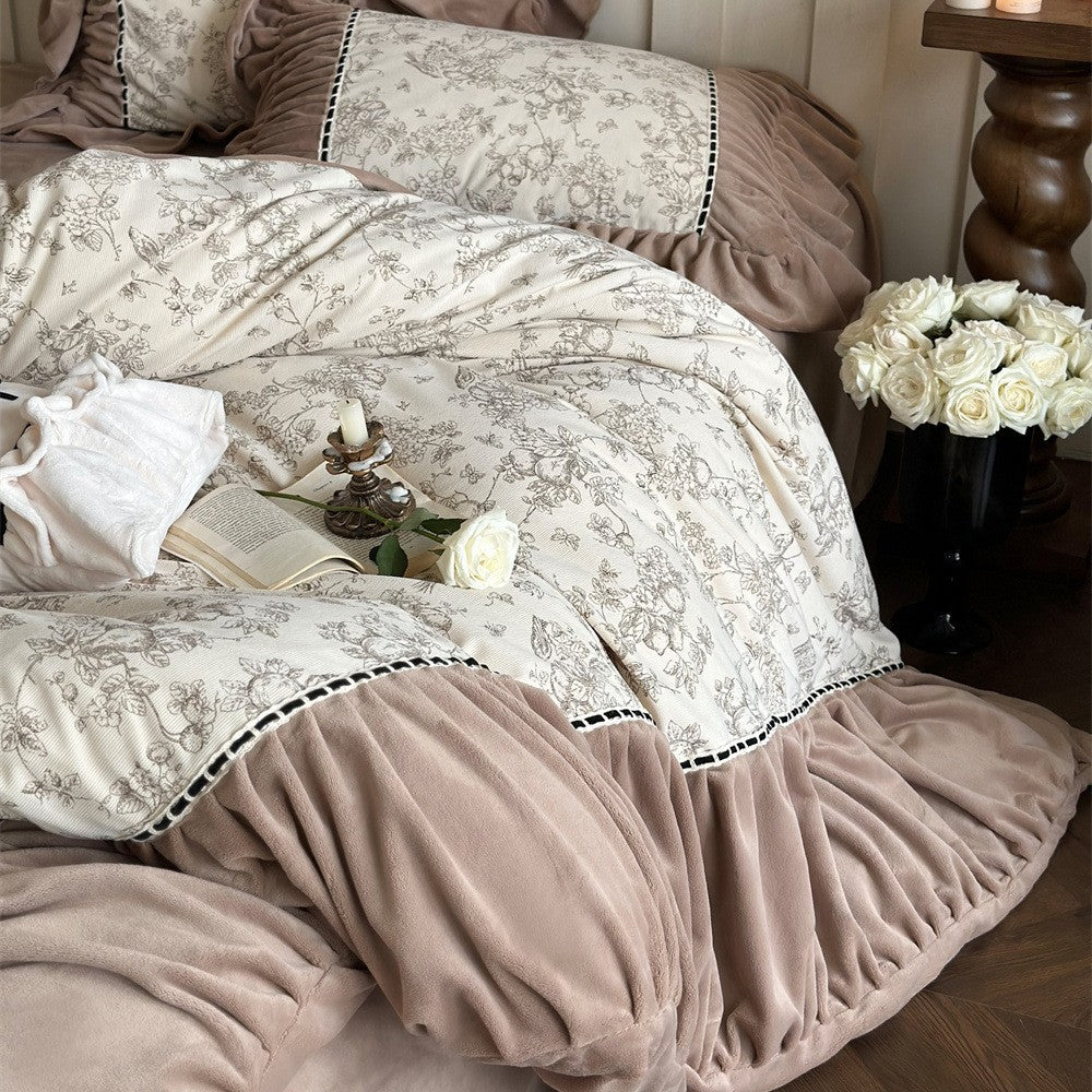 Rüsch Vintage Toile Baumwollsatin Bettbezug Ensemble mit dekorativem Bolster und paspelierten Kissenbezügen