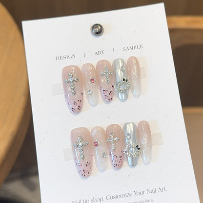 Kunstnägel mit Funkelnden Strass- und Kreuzmotiven Brehn